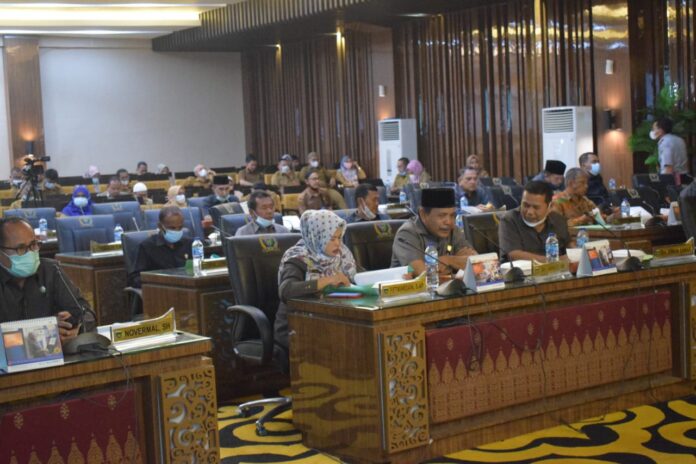 DPRD Pesisir Selatan Pilih dan Tetapkan Alat Kelengkapan Dewan