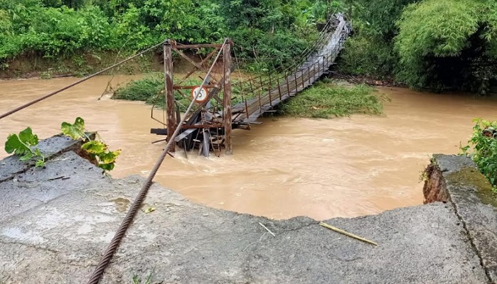 Jembatan Rusak Akibat Banjir Ampiang Parak Timur Segera Dibangun Lagi